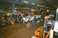 Lamborghini factory 1988.Countach under construction