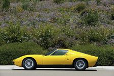 Lamborghini Miura p400s 1970 . Artist: Simon Clay