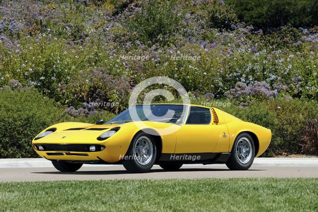 Lamborghini Miura p400s 1970 . Artist: Simon Clay.