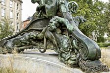 Lamp column, Av des Azalees/Av. Paul Deschanel, 1913, (c2014-2017). Artist: Alan John Ainsworth