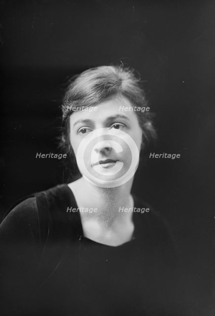 Langevin, Miss (Brown), portrait photograph, between 1912 and 1914. Creator: Arnold Genthe.
