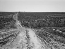 Landscape on top of bench, showing new lands, and farms..., Dead Ox Flat, Oregon, 1939. Creator: Dorothea Lange