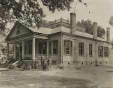Lansdowne, Natchez, Adams County, Mississippi, 1938. Creator: Frances Benjamin Johnston