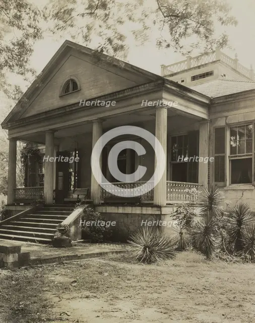 Lansdowne, Natchez, Adams County, Mississippi, 1938. Creator: Frances Benjamin Johnston.