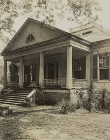 Lansdowne, Natchez, Adams County, Mississippi, 1938. Creator: Frances Benjamin Johnston
