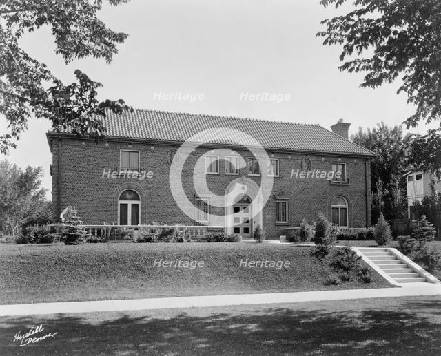 Large, brick residence at 4050 Mt. View Blvd., Denver, Colorado, designed by..., c1903 - 1923. Creator: Roy C. Hyskell.