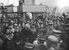 L'Arrivee du General Pershing; Les receptions officielles a bord de l'Invicta 1917. Creator: Unknown