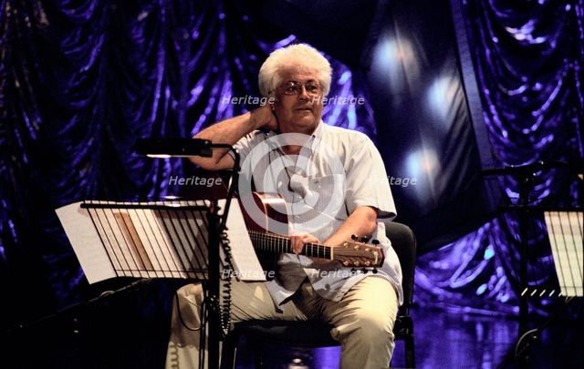 Larry Coryell, Brecon Jazz Festival, August 2004. Artist: Brian O'Connor.