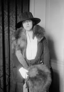 Lashanska, between c1915 and c1920. Creator: Bain News Service
