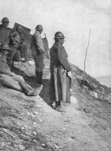 Le commandant de la division de la Drina et son etat-major a la cote 1900, d'uo ils regard..., 1916 Creator: Vladimir Betzitch