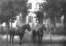 'Le Consulat d'Autriche-Hongrie garde par les gendarmes francais. 1916. Creator: Unknown