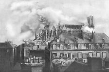 'Le Cathedrale de Reims en flammes le 17 septembre 1914. Creator: Jules Matot