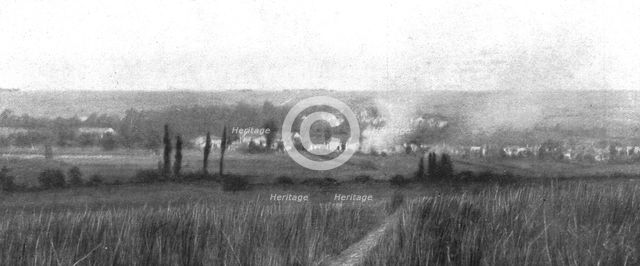 'Le Champ de Bataille; La preparation d'artillerie allemande sur Malancourt et..., 1916 (1924) Creator: Unknown.