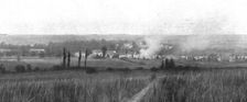 Le Champ de Bataille; La preparation d'artillerie allemande sur Malancourt et..., 1916 (1924) Creator: Unknown