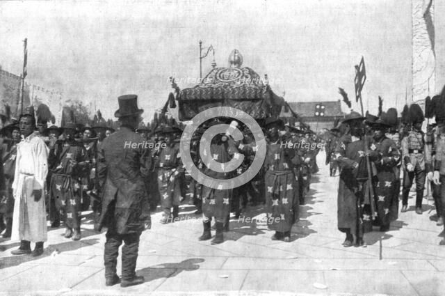 'Le changement de President en Chine; les funerailles de Yuan Chi Kai', 1916. Creator: Unknown.
