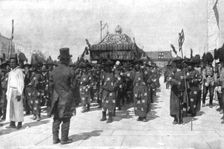 Le changement de President en Chine; les funerailles de Yuan Chi Kai 1916. Creator: Unknown