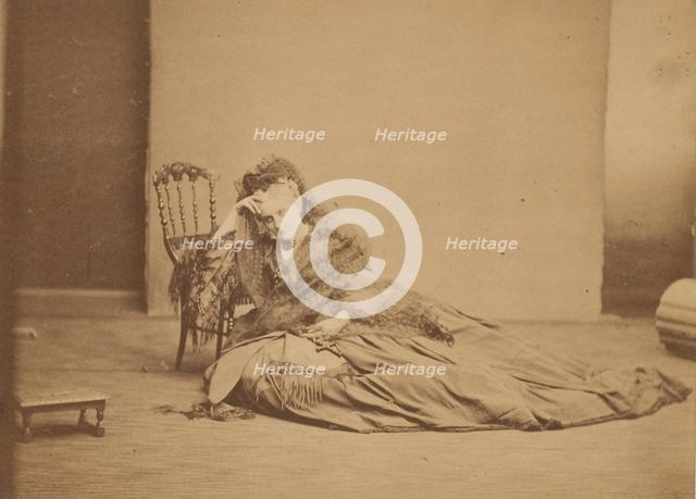 Le chapelet (autre), 1860s. Creator: Pierre-Louis Pierson.