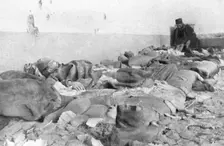 Le bombardement de l'hopital d'Ypres 1915. Creator: Unknown