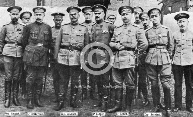 'Le general Goloubeff, chambellan de S.M. chefde la Croix-Rouge russe au Caucase..., 1916. Creator: Unknown.