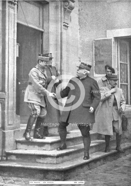 'Le general Joffre a l'armee de Verdun; Avec le general Nivelle, commandant d'armee..., 1916. Creator: Unknown.
