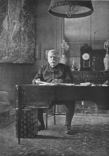 Le general Joffre dans son cabinet de travail, au G. Q. G. ; C'est de cette petite piece..., 1916. Creator: Unknown