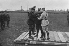 Le general Joffre sur les fronts Anglais et Francais; le successeur marechal French..., 1916. Creator: Unknown