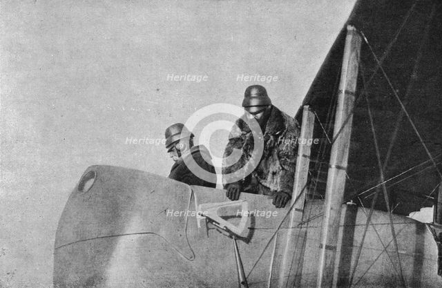 'Le general Sarrail en Aeroplane', 1916. Creator: Unknown.