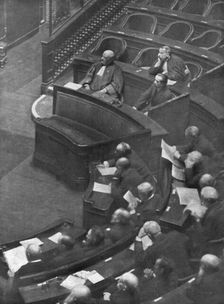 Le defaitisme et les grands proces; le proces Malvy; le 28 janvier 1918, pendant..., 1918. Creator: Jean Clair-Guyot