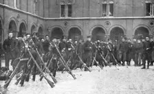 'Le Defense de Liege; Le 9 de ligne quitte Bruxelles pour se rendre a Liege 1914. Creator: Henneber