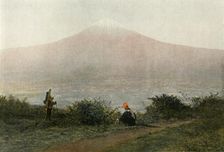 Le Fousi-Yama, Voican du Japon (Mount Fuji, Volcano in Japan), 1900. Creator: Unknown