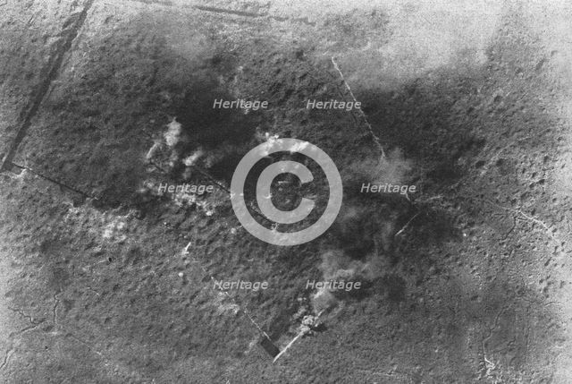 ''Le Fort de Douaumont. La veille de notre attaque, 21 mai, a 3 h. 1/2 du soir', 1916. Creator: Unknown.