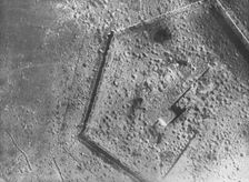 'Le Fort de Douaumont, vu de 1,200 metres d'altitude, le 19 mai 1916 1916. Creator: Unknown