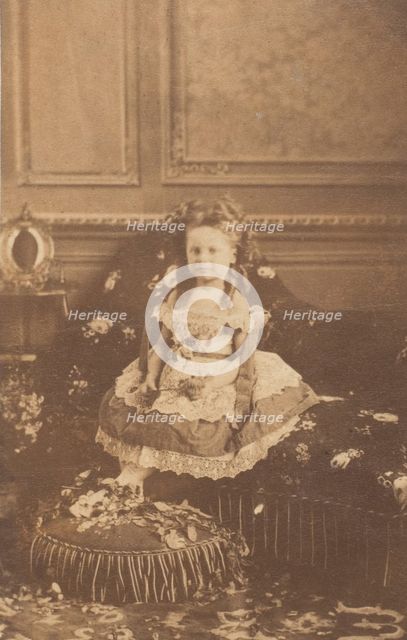 Le fauteuil, 1860s. Creator: Pierre-Louis Pierson.