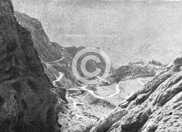 ''Le front russe d'asie; La grande chassee Erzeroum-Trebizonde dans le Kop-Dagh', 1916. Creator: Unknown.