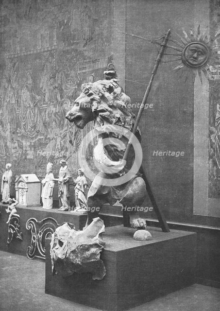 'Le Lion du Beffroi d'Arras; a l' "Exposition des oeuvres d'art mutilees ou provenant des..., 1916. Creator: Desavary.