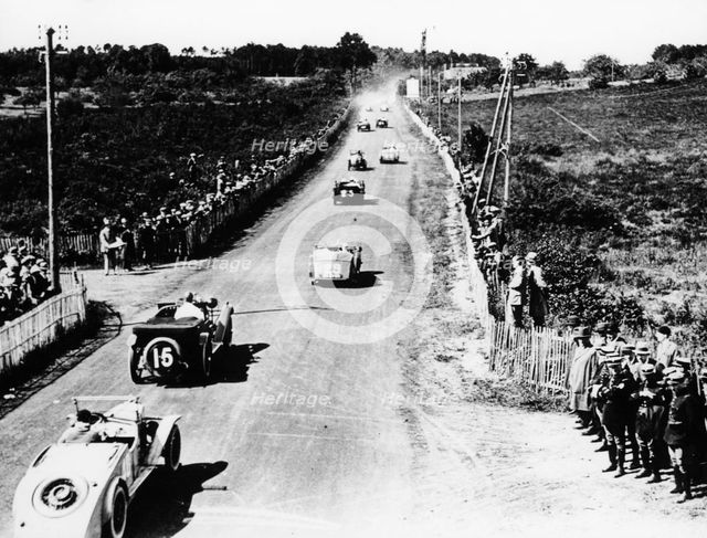 Le Mans 24 Hour race, soon after the start, France, 1928. Artist: Unknown