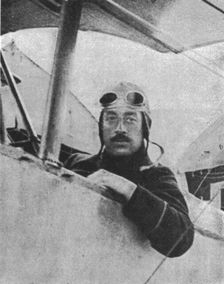 Le sous-lieutenant aviateur Marchal c1916. Creator: Unknown