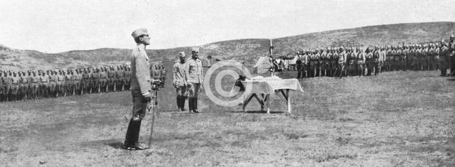 'Le Serbes en Serbie; le prince-regent de Serbie adressant une allocution a ses troupes..., 1916. Creator: Unknown.