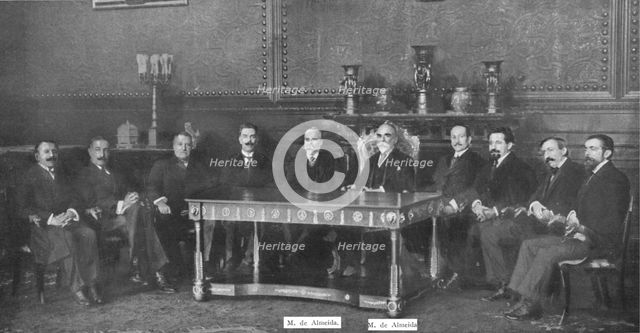 'Le Portugal dans la guerre; La premiere reunion du cabinet de defense nationale, tenue.., 1916(1924 Creator: Unknown.