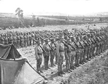 'Le Portugal dans la guerre; Troupes portugaises d'infanterie. 1916. Creator: Unknown