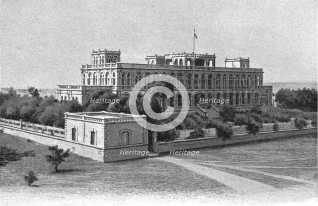''Le palais du gouverneur a Bamako-Koulouba; L'Ouest Africain', 1914. Creator: Unknown.