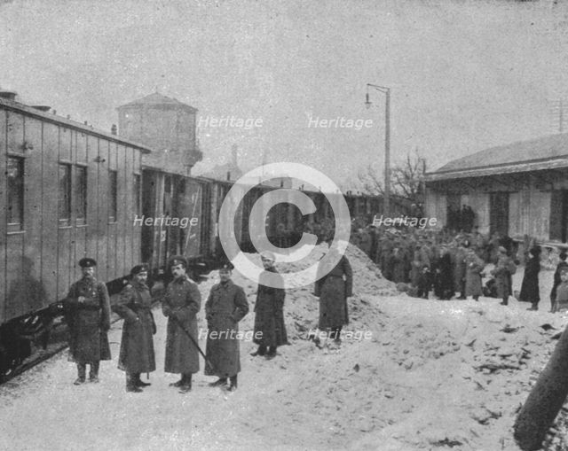 'Le Periple des Russes : De Moscou a Marseille par la Siberie, les Mers de Chine et des..., 1916. Creator: Unknown.