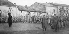 Le President de la Republique au cantonnement de la division Passaga, le 5 novembre, 1916. Creator: Unknown