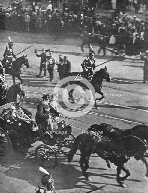 ''Le President de la Republique en Russie; A Saint-Petersbourg, 21 juillet', 1914. Creator: Unknown.
