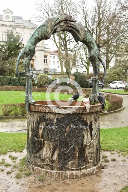 Le Puit des Levriers, Place Fernand Cocq, (1914-1920), c2014-2017. Artist: Alan John Ainsworth.