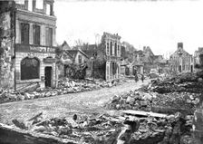 Le Royaume de la Mort'; La rue Saint-Eloi a Chauny: en y rentrante le 19 mars 1917, nos troupes tro Creator: Unknown
