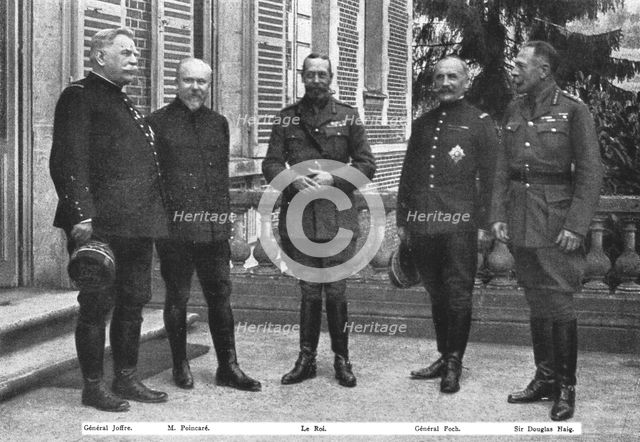 'Le roi George V et M Poincare, Sur le front de la Somme; Au Grand Quartier Britannique', 1916. Creator: Unknown.