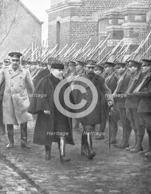 ''Le Roi George en France; La Rencontre de M Poincare et du Souverain Britannique', 1914. Creator: Unknown.