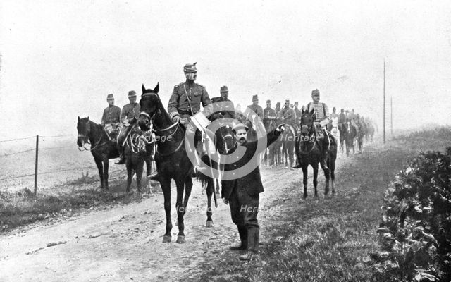 'Le Role de la Cavalerie; Dans la Somme, par un matin de brouillard, hussards francais', 1914. Creator: Unknown.
