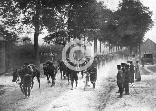 'Le Role de la Cavalerie; lanciers Bitanniques', 1914. Creator: Unknown.